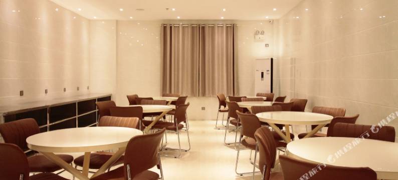 美宜家连锁酒店(新乡新区市政府店)图片