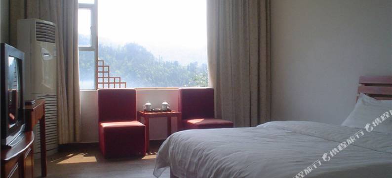 黄平浪洞森林温泉酒店图片