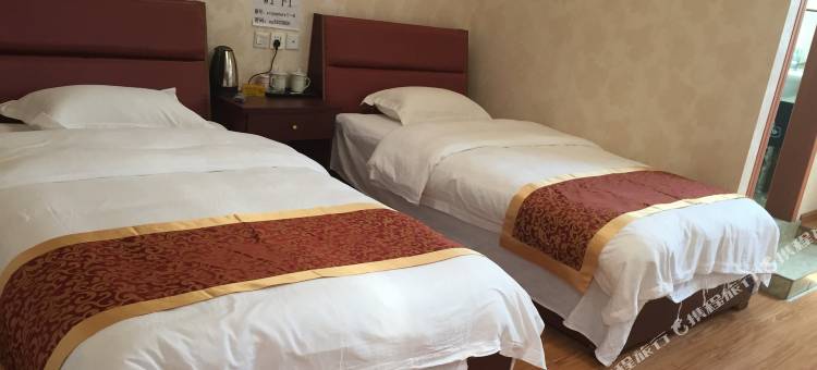 林芝心月宾馆图片