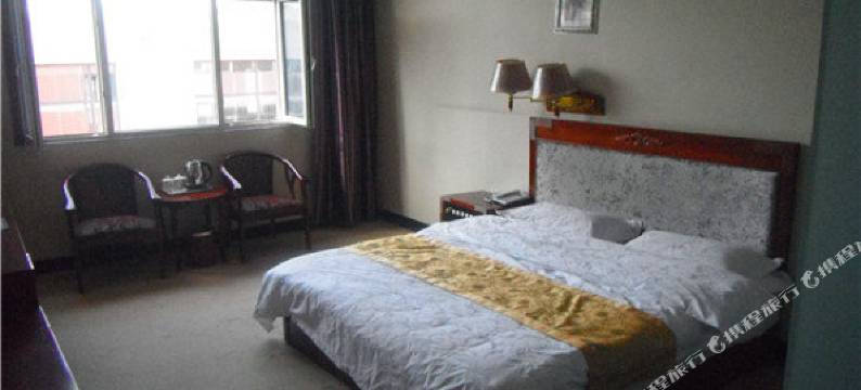 保德盛兴源商务酒店图片