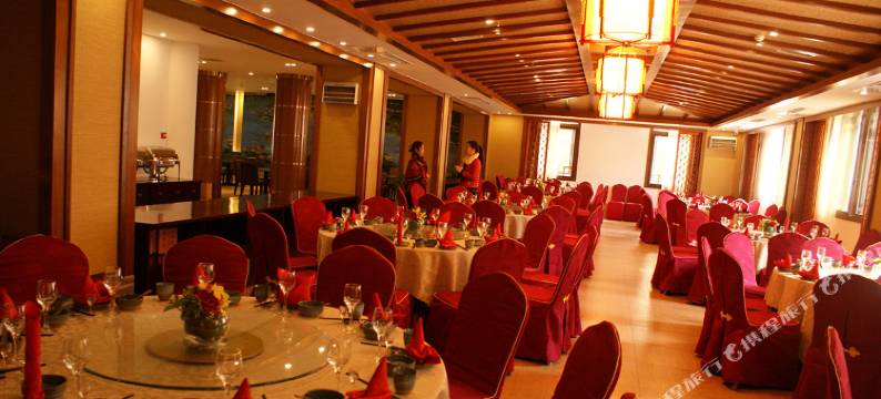 阿依河仁义大酒店图片