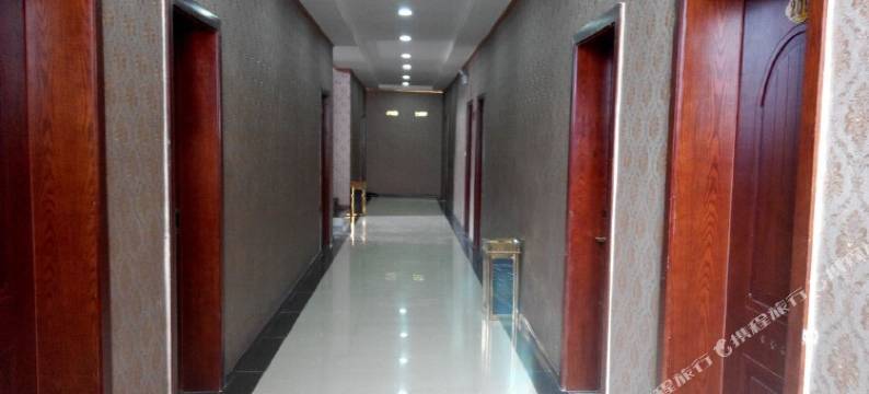 理塘成都君悦酒店图片