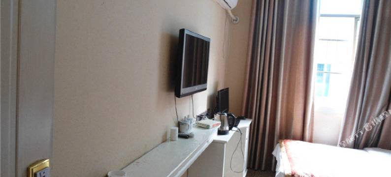 平塘豪威酒店图片