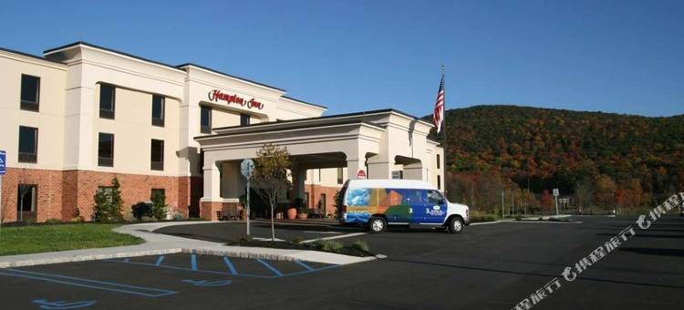 哈里曼伍德伯里欢朋酒店(Hampton Inn Harriman Woodbury)图片