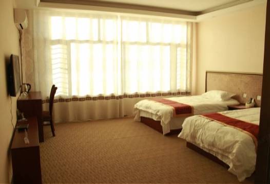 扎鲁特旗旭日快捷宾馆(炮台山公园店)