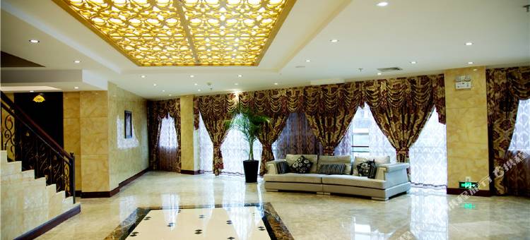 镇沅新茂酒店图片