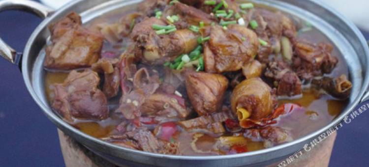 石台秋浦河畔农家乐图片