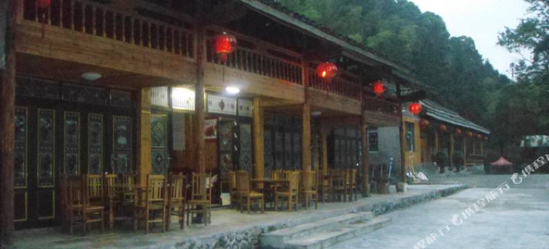 江口光头强山庄图片