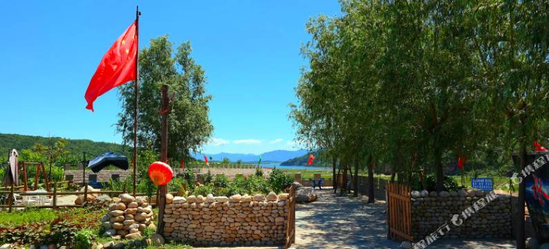 密云黑龙潭水岸观光园农家院图片