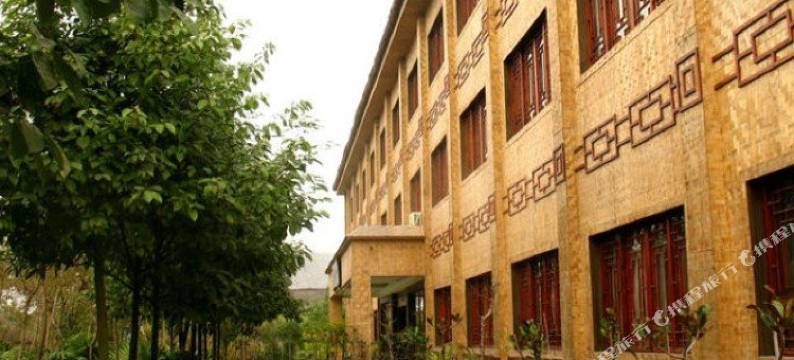 汉源华新苑度假村图片