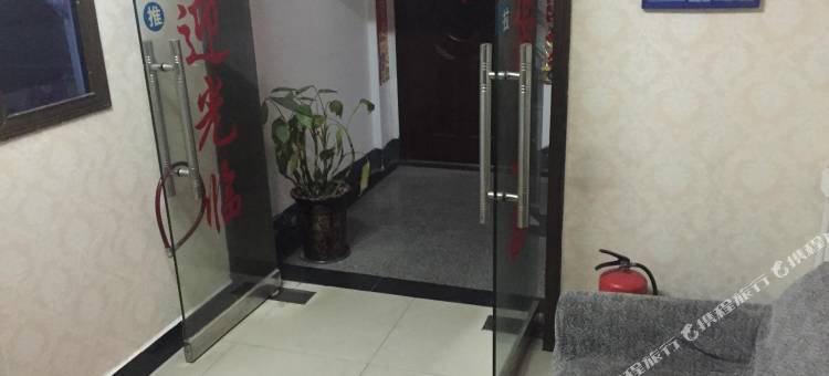 友缘家庭旅馆(长沙新民小区店)图片