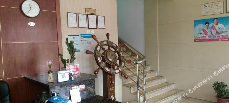 轻住·欣银酒店(栎社机场石碶地铁站店)图片