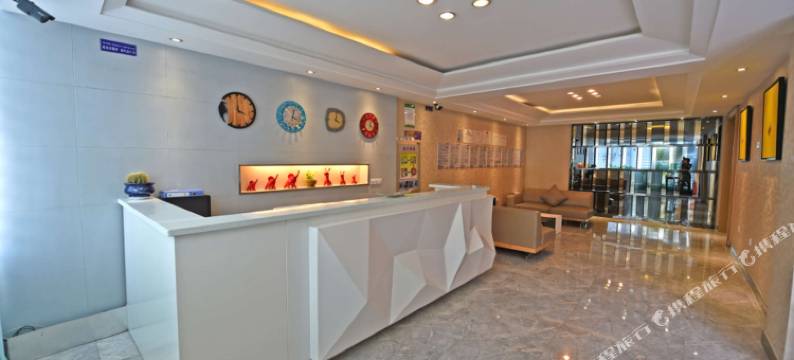 蓝湾酒店(克拉玛依汉博中央广场店)图片