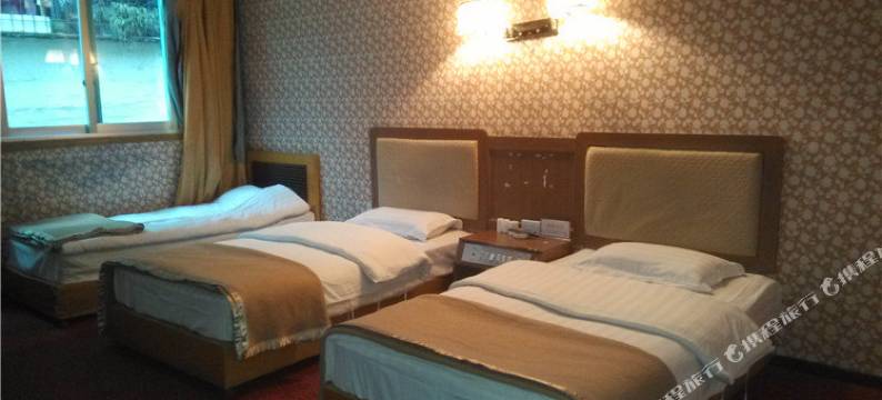 酉阳顺峰酒店图片