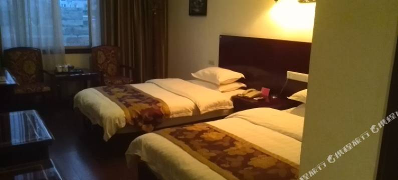 贞丰圣峰商务宾馆图片