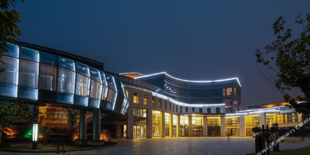 惠山区 >> 酒店  标签: 宾馆 豪华型  无锡艾迪花园酒店共多少人浏览