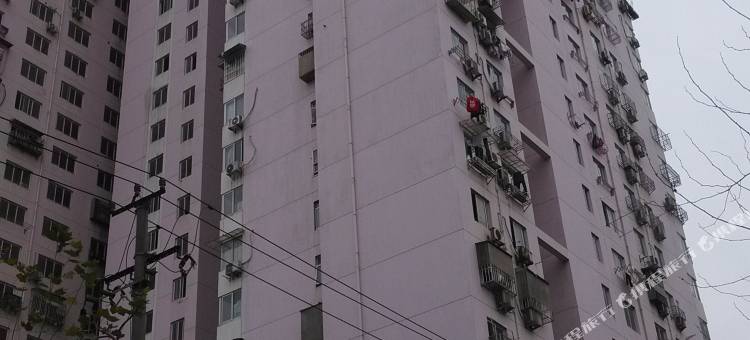 浪漫满屋公寓(上海沪亭北路店)图片