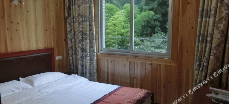 四面山南仙雅居图片