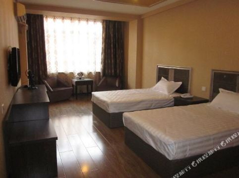 地址(位置,怎么去,怎么走):  黑龙江省绥化市青冈县嘉年华商务会馆