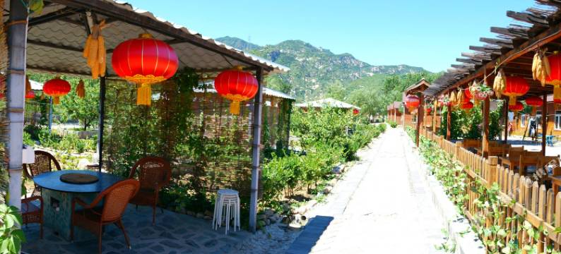 密云黑龙潭水岸观光园农家院图片