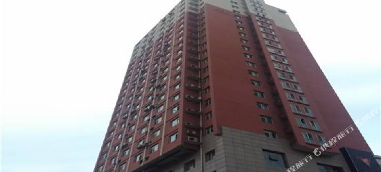 红苹果短租公寓(保定那约店)图片