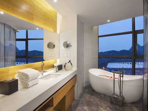 青岛证大喜玛拉雅酒店(国信体育中心店)图片