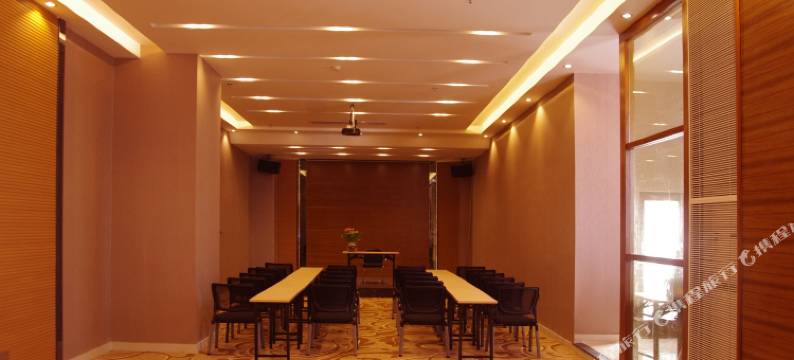 柏丽宜居酒店(江门开平水口汽运站店)图片