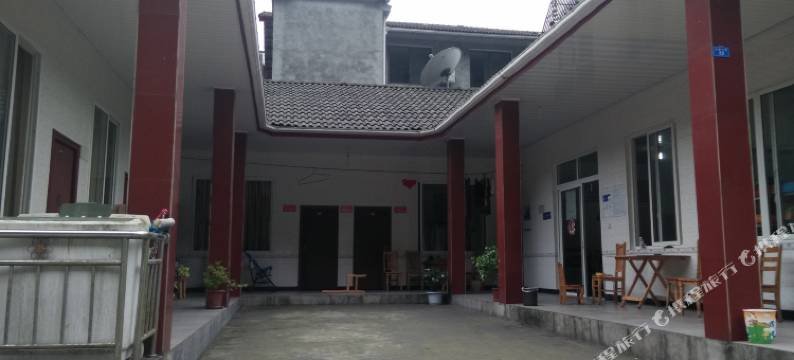 西岭雪山来凤园农家乐图片