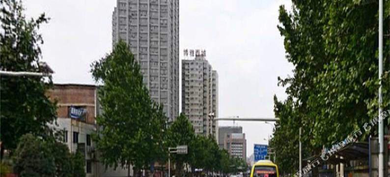 鑫都公寓(郑州月季公园地铁站店)图片