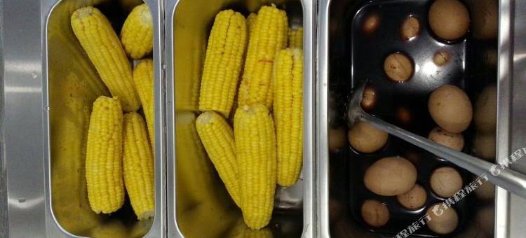 广州汇银时尚酒店(琶洲会展磨碟沙地铁站店)图片