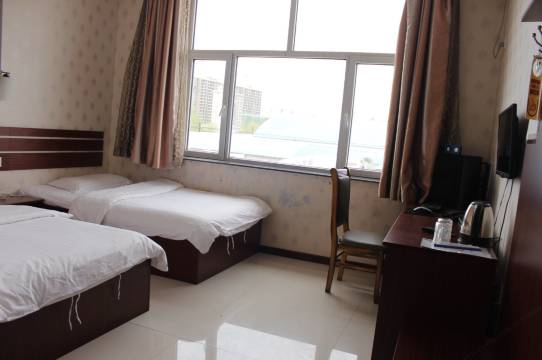 乌兰浩特满达胡宾馆