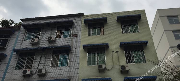 成都盛逸旅社图片