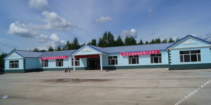 地址(位置,怎么去,怎么走):  呼伦贝尔市扎兰屯市柴河镇313县道和望月