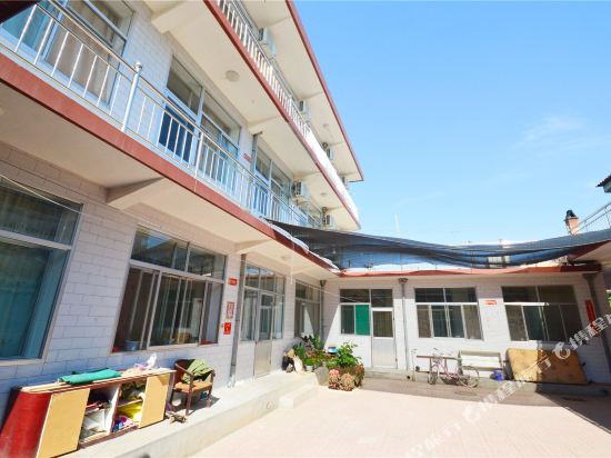 忻州奇村温泉度假区温泉宾馆    分(暂无点评) 88起距离2公里立即预订