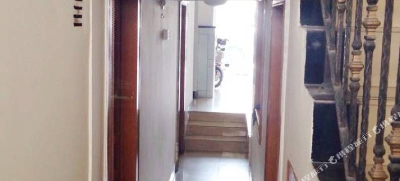 上海路人旅馆(青浦新城地铁站店)图片