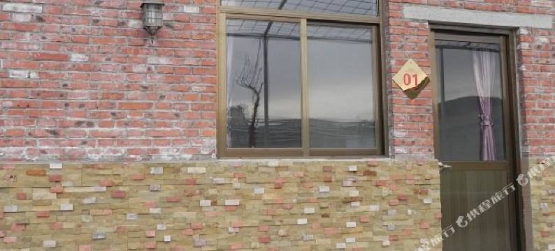 盘山滑雪场度假村图片