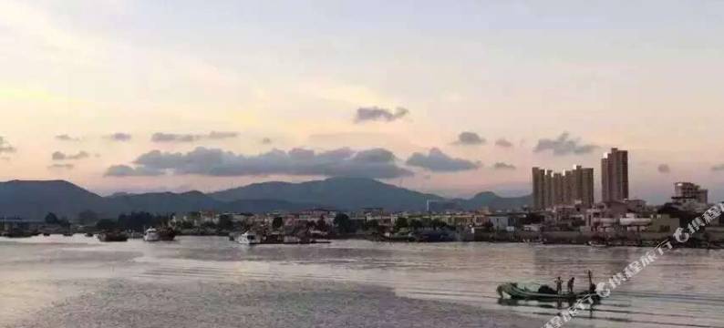 双月湾Sunset inn落日里木屋海景别墅图片