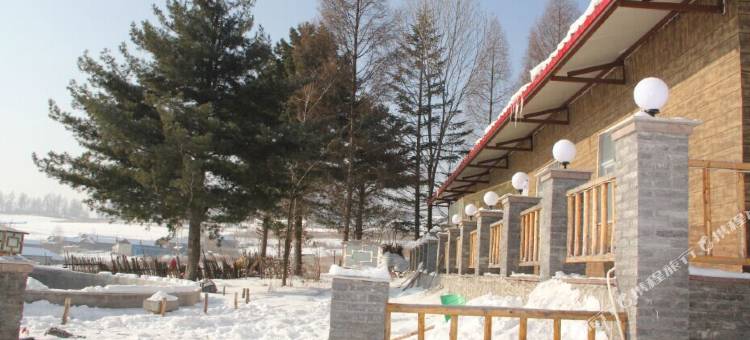 长白山林园百味果松村农家院图片