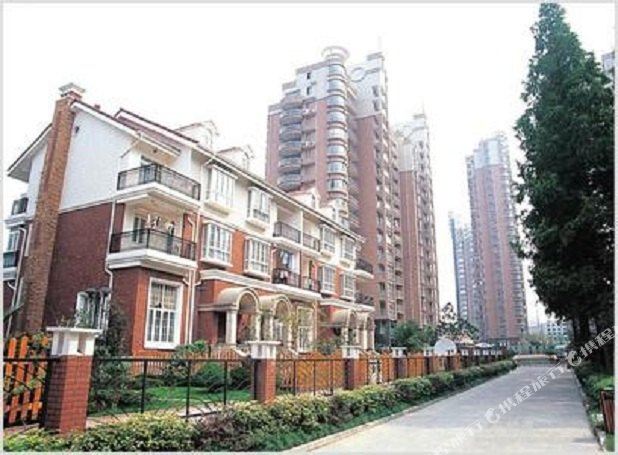 上海市徐汇区华泾路999弄87号202室  玛耘酒店式公寓(上海漓江花园