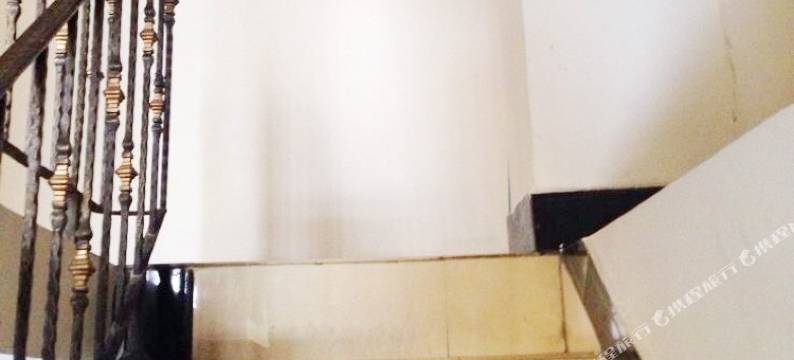 上海路人旅馆(青浦新城地铁站店)图片