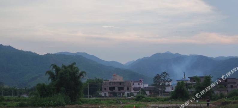 新丰梅东温泉宾馆(梅中大道分店)图片