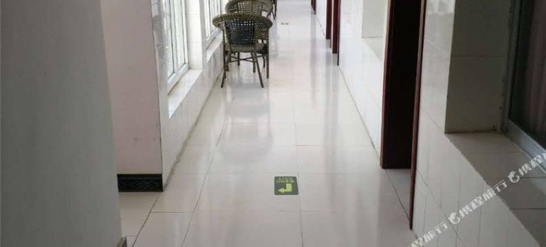 共和海纳宾馆图片