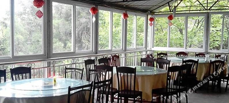 信阳鸡公山新气象宾馆图片