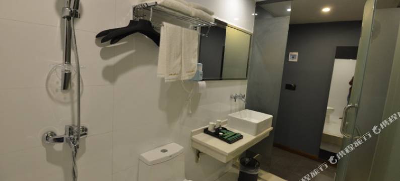 优致酒店(河池宜州三棵树店)图片