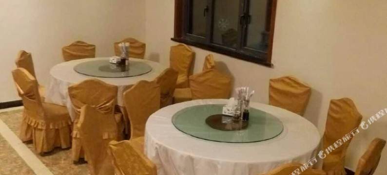 新密尖山清秀农家图片