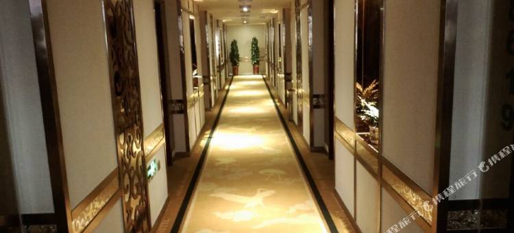 汶上欧尚假日酒店图片