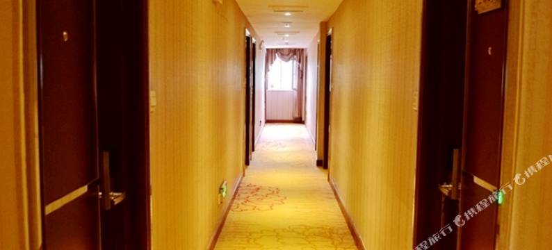 澜莎精品酒店(邢台达活泉公园店)图片