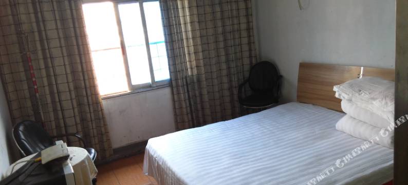 荆门平安客栈(火车站店)图片