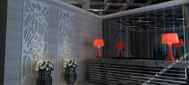 卢氏帝都时尚酒店图片