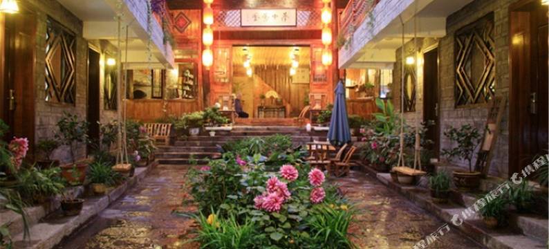 凤凰飘摇摆渡客栈图片